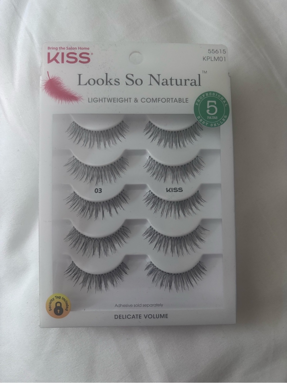 Kiss Looks So Natural Delicate Volume False Eyelashes - Black never been used